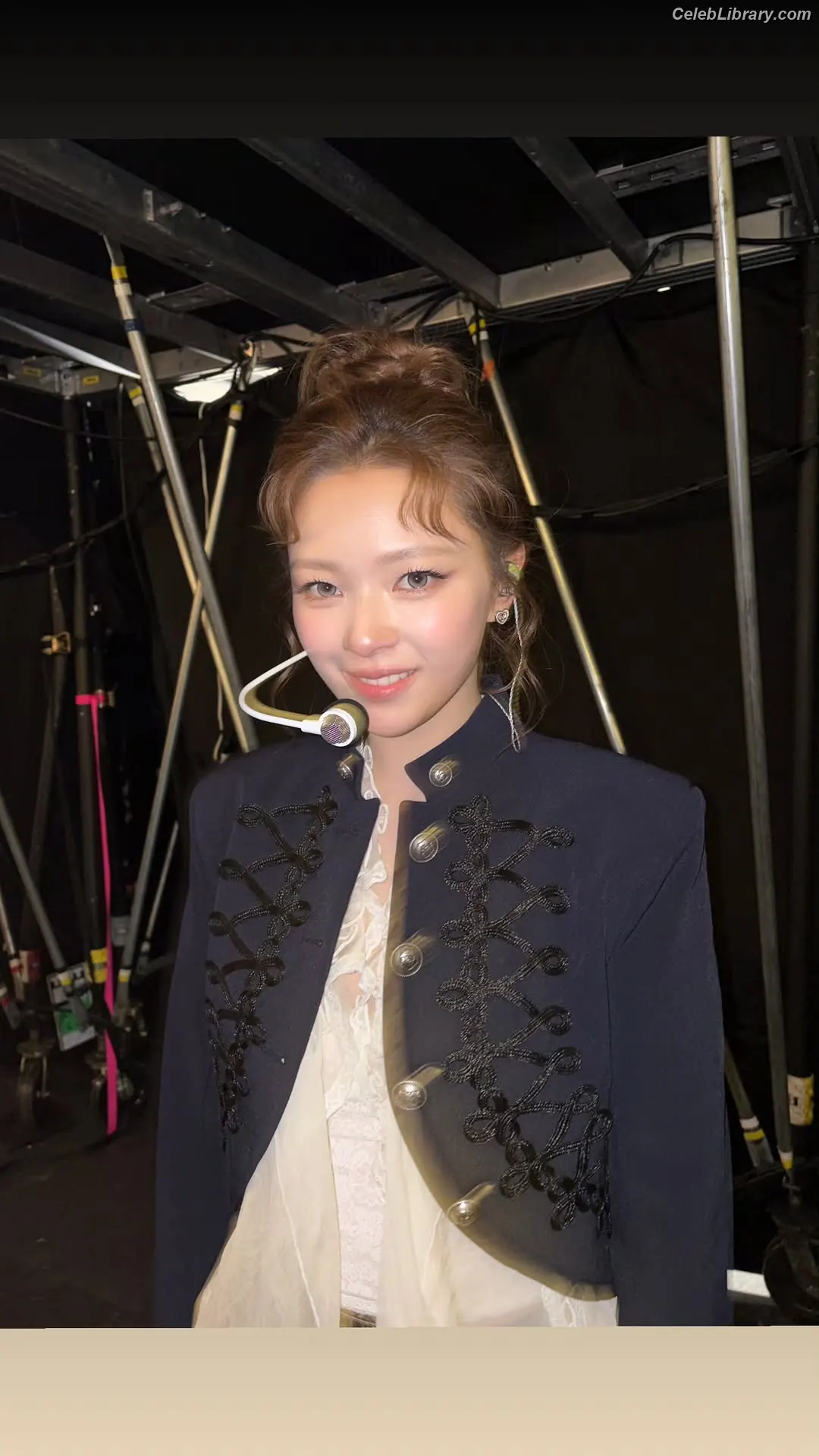 Jeongyeon (TWICE) photo 15 of 168