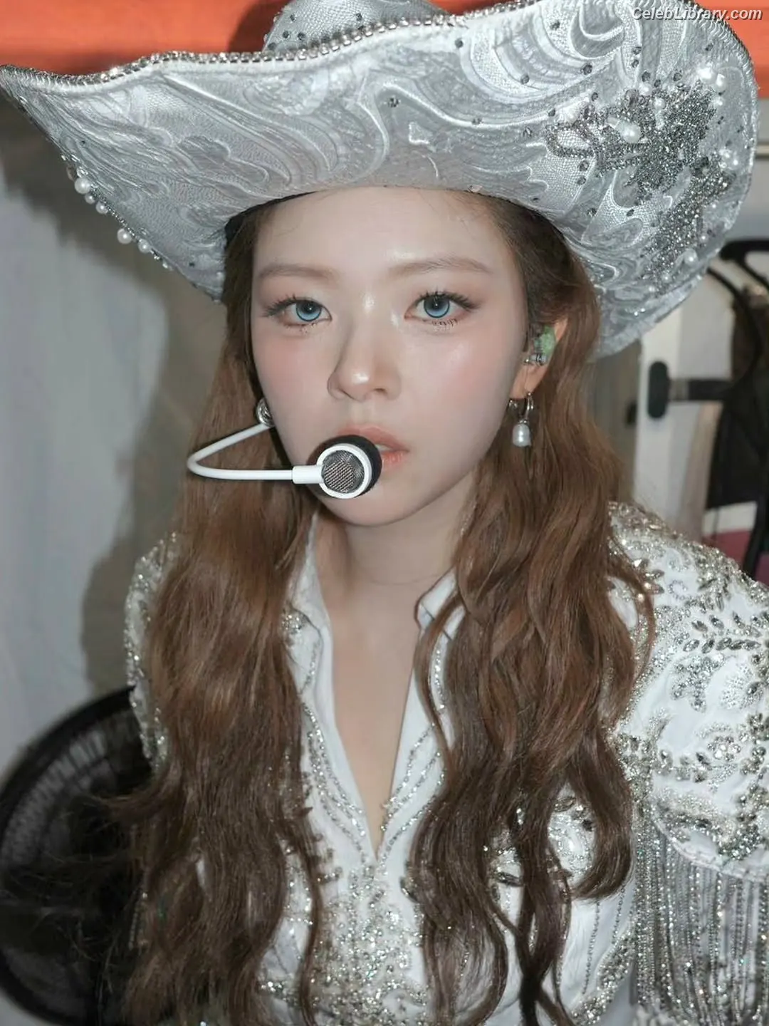 Jeongyeon (TWICE) photo 7 of 168
