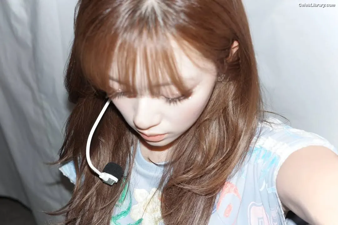 Jeongyeon (TWICE) photo 14 of 168