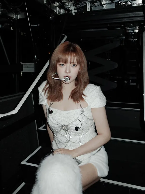 Jeongyeon (TWICE) photo 5 of 169