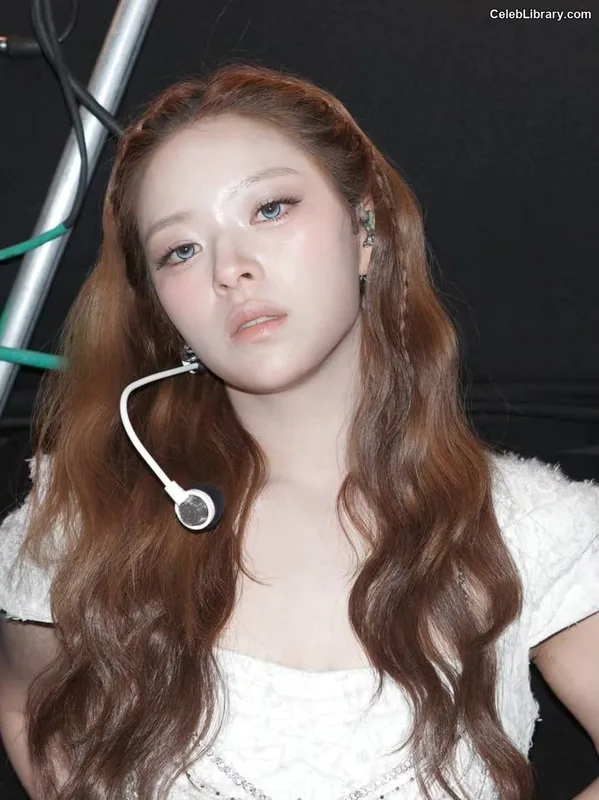 Jeongyeon (TWICE) photo 12 of 169
