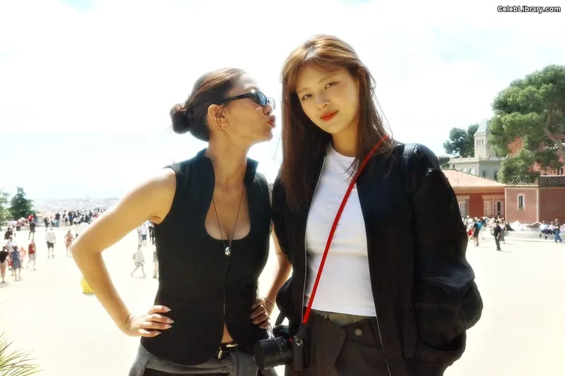 Jeongyeon (TWICE) photo 18 of 169