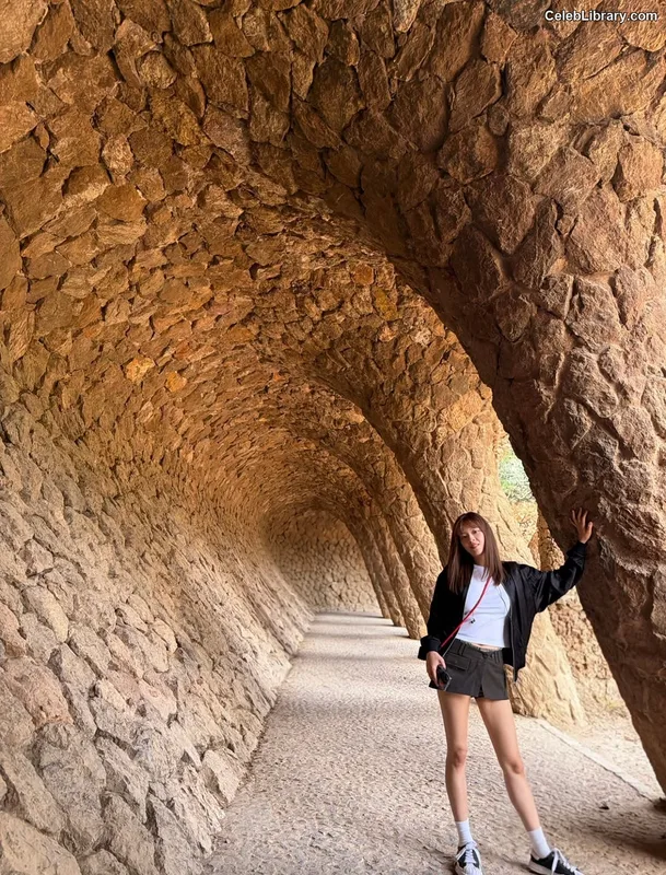 Jeongyeon (TWICE) photo 12 of 169