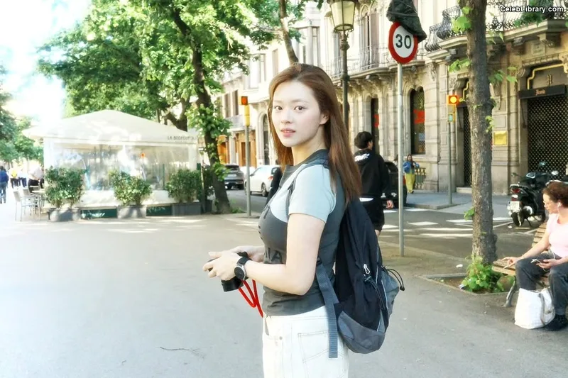 Jeongyeon (TWICE) photo 18 of 169