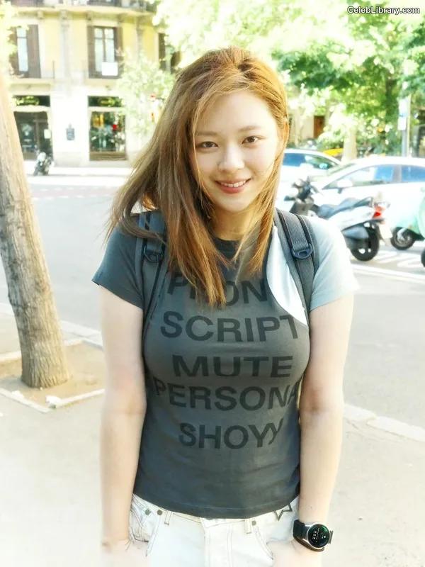 Jeongyeon (TWICE) photo 23 of 169