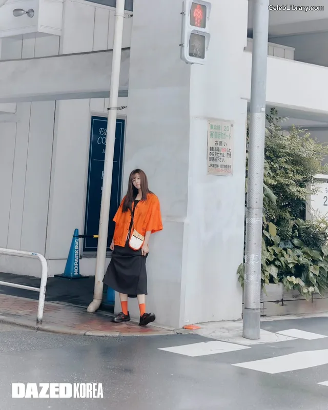 Jeongyeon (TWICE) photo 1 of 169