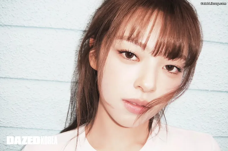 Jeongyeon (TWICE) photo 3 of 169