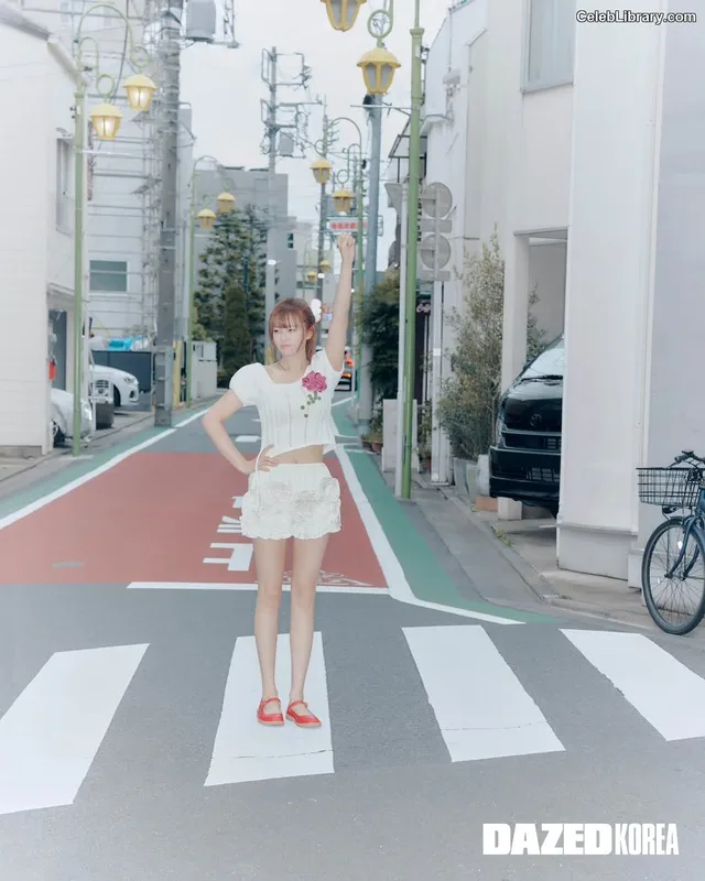 Jeongyeon (TWICE) photo 6 of 169