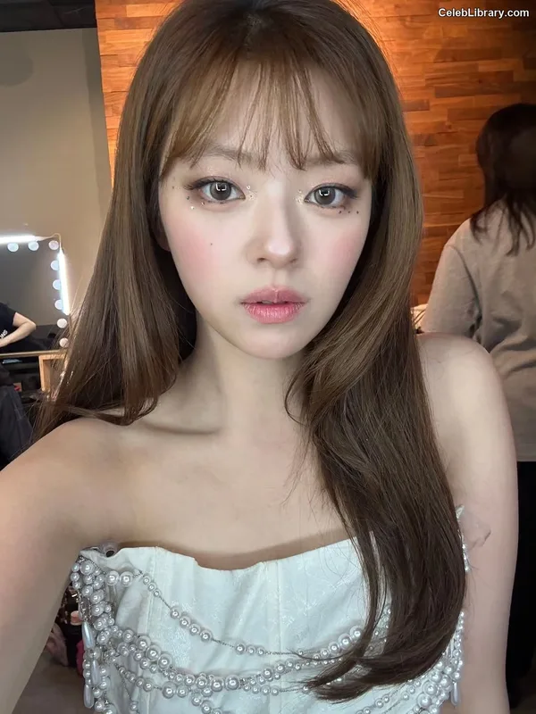 Jeongyeon (TWICE) photo 15 of 169