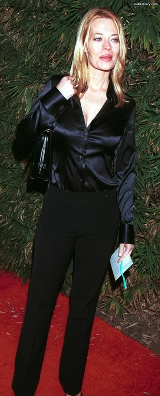 Jeri Ryan photo 15 of 81