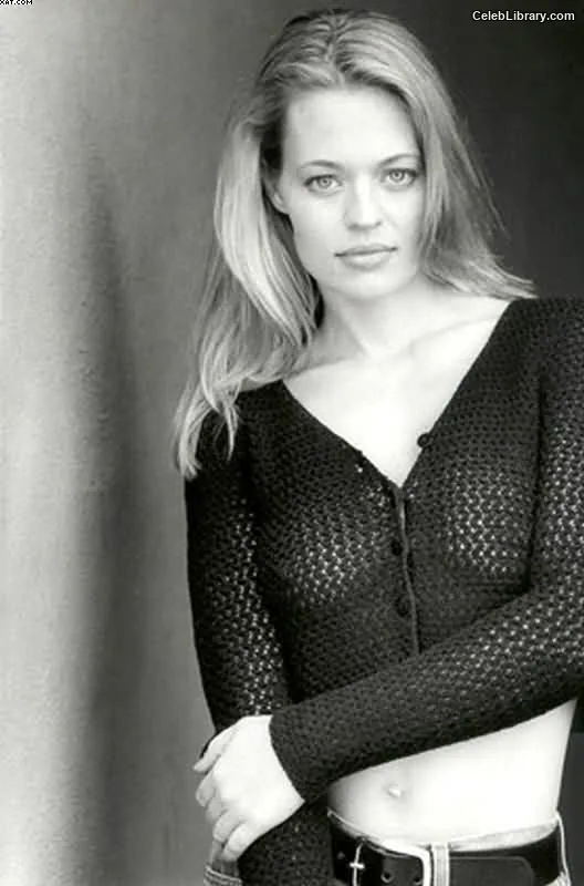 Jeri Ryan photo 16 of 81