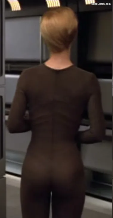 Jeri Ryan photo 4 of 81