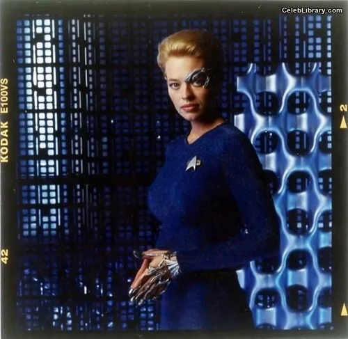 Jeri Ryan photo 15 of 81