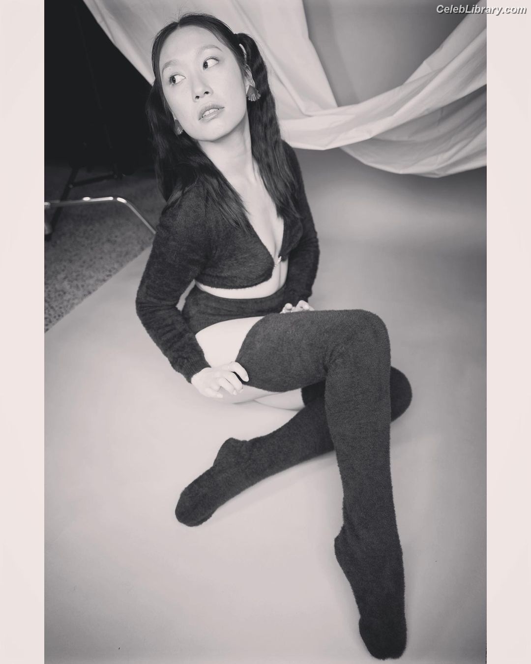 Jess Hong photo 5 of 55