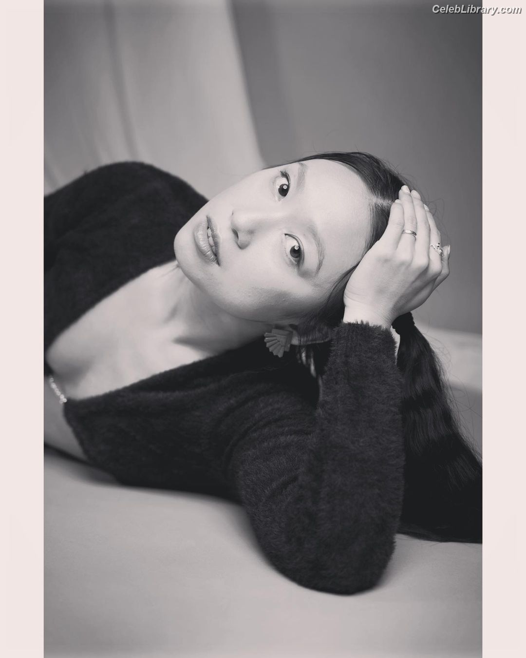 Jess Hong photo 9 of 55