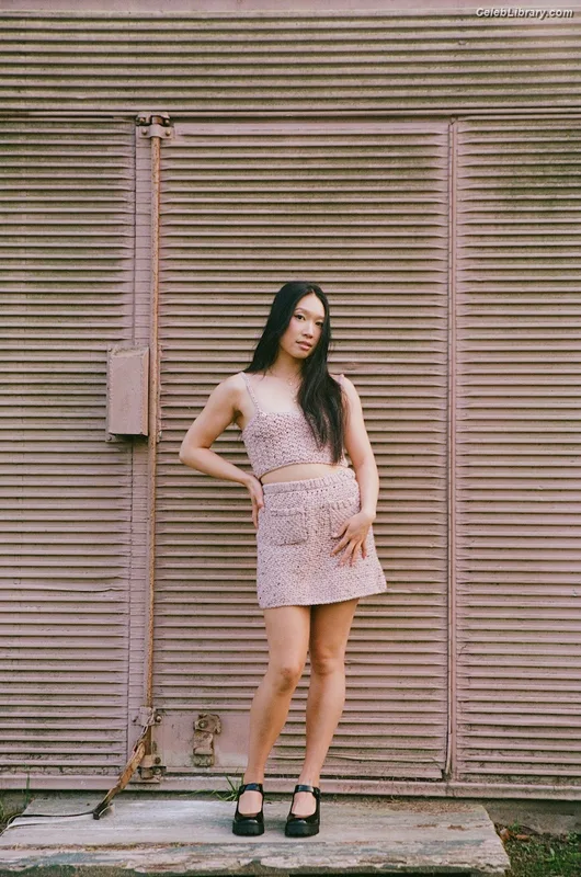 Jess Hong photo 17 of 55