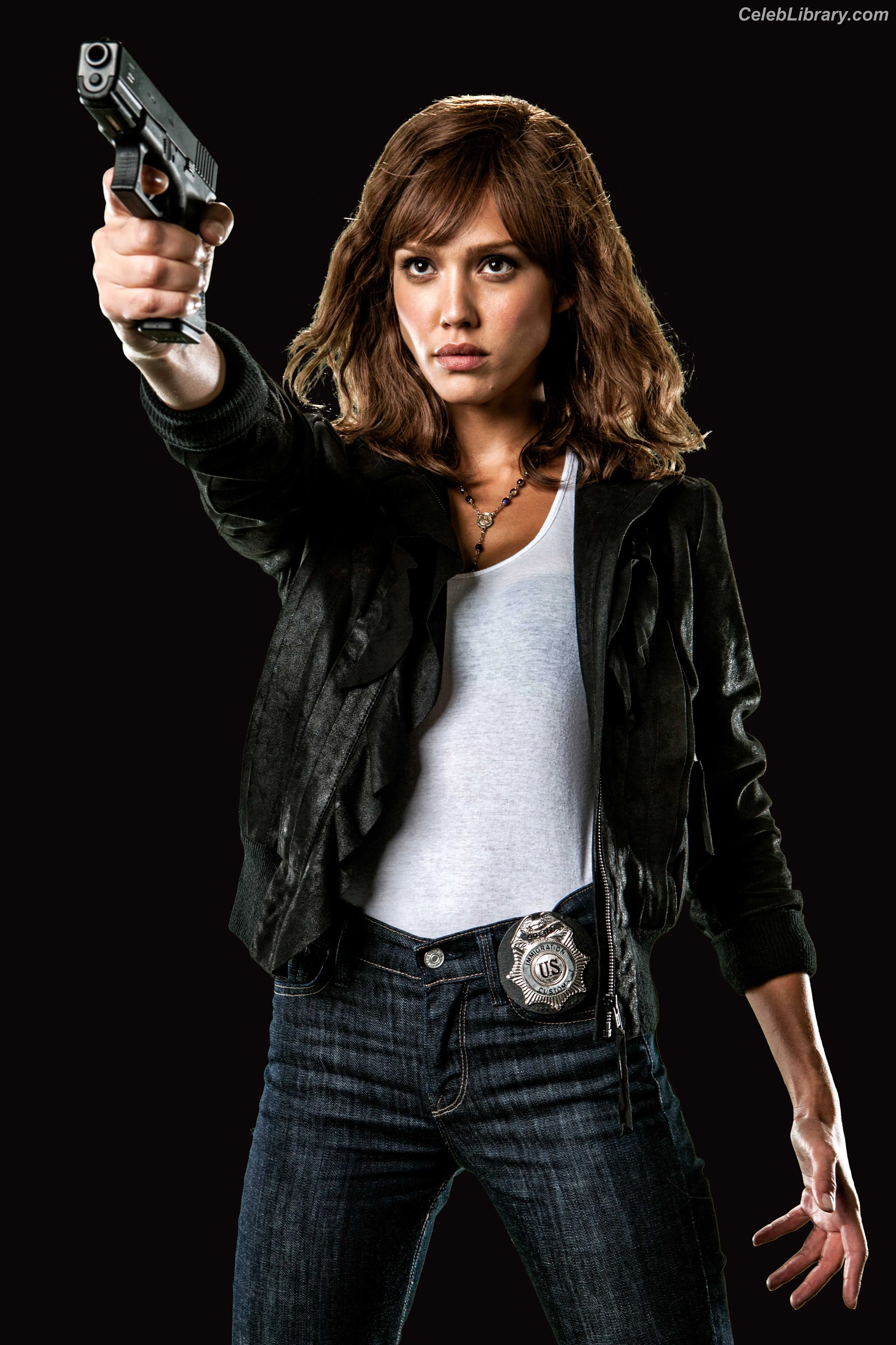 Jessica Alba photo 4 of 1747