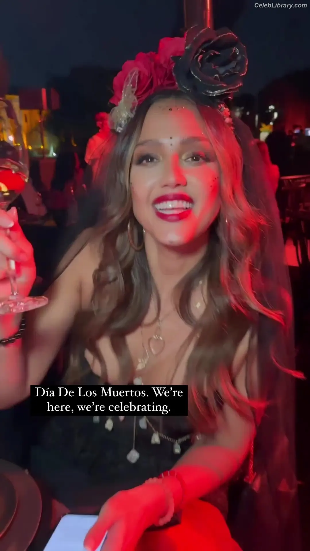 Jessica Alba photo 14 of 1747