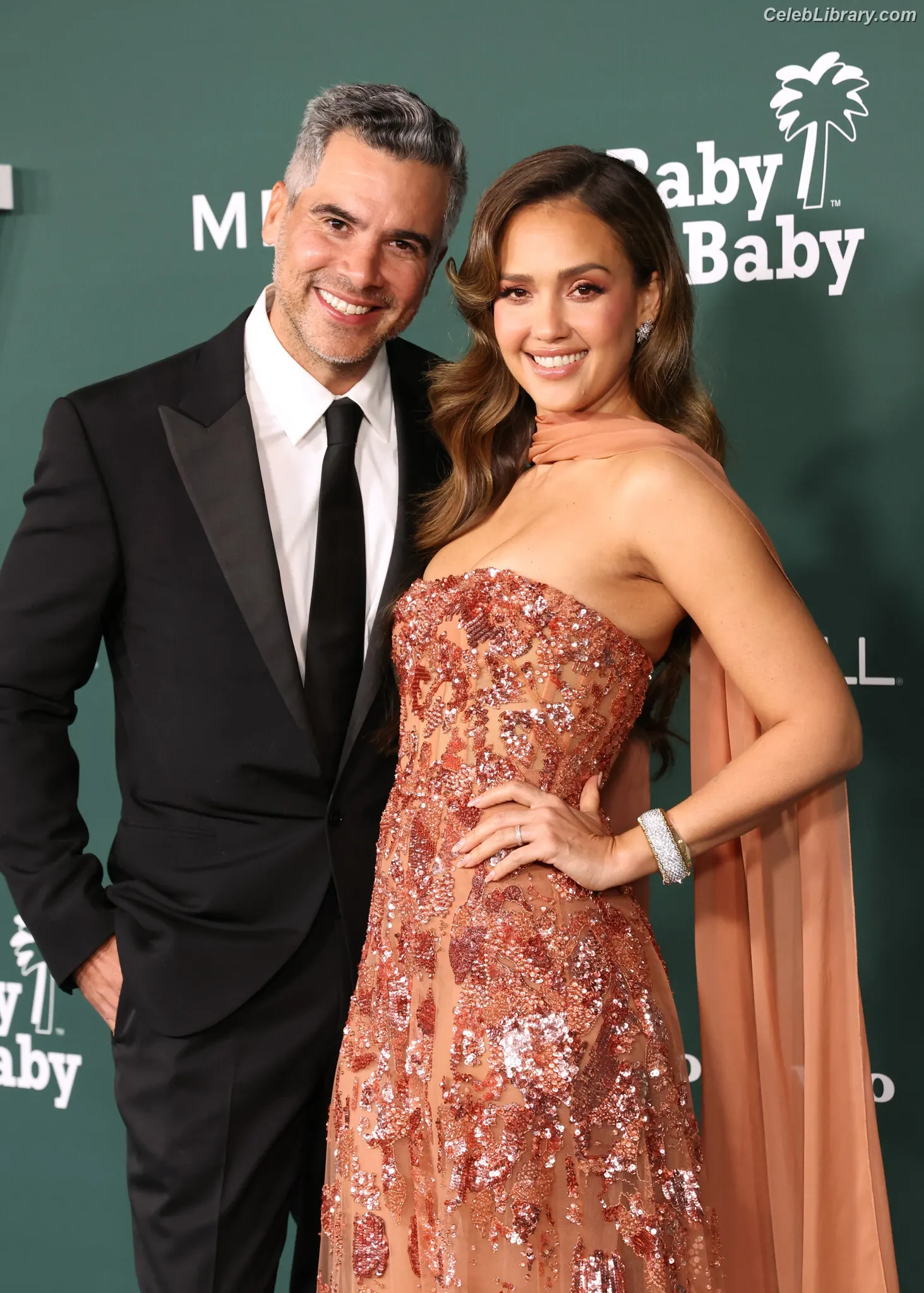 Jessica Alba photo 17 of 1747