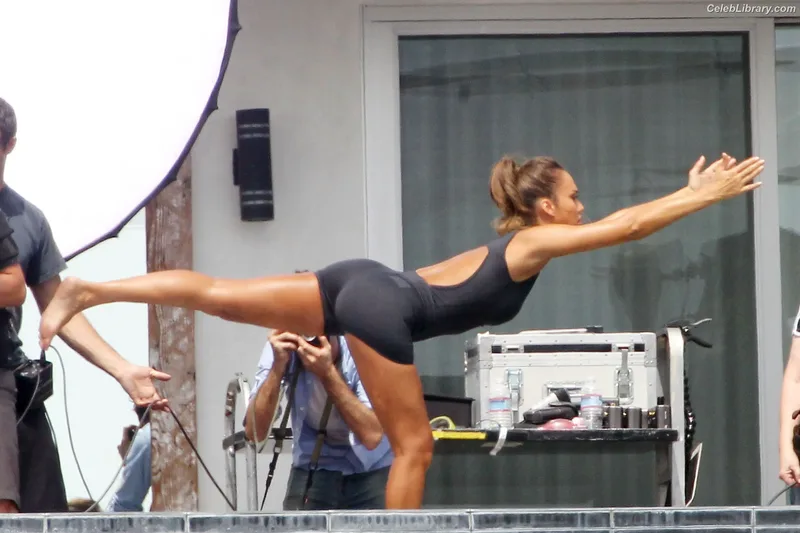 Jessica Alba photo 13 of 1748