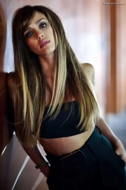 Jessica Alba photo 19 of 1748
