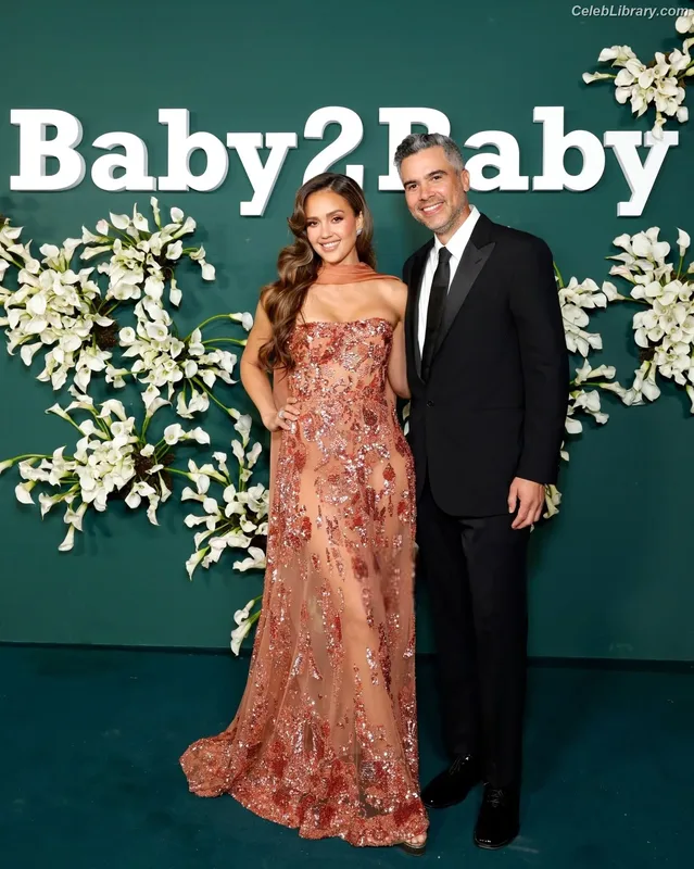 Jessica Alba photo 14 of 1748