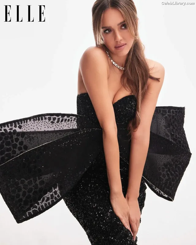 Jessica Alba photo 20 of 1748