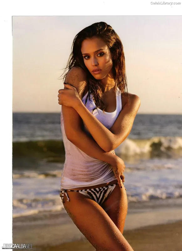 Jessica Alba photo 12 of 1748