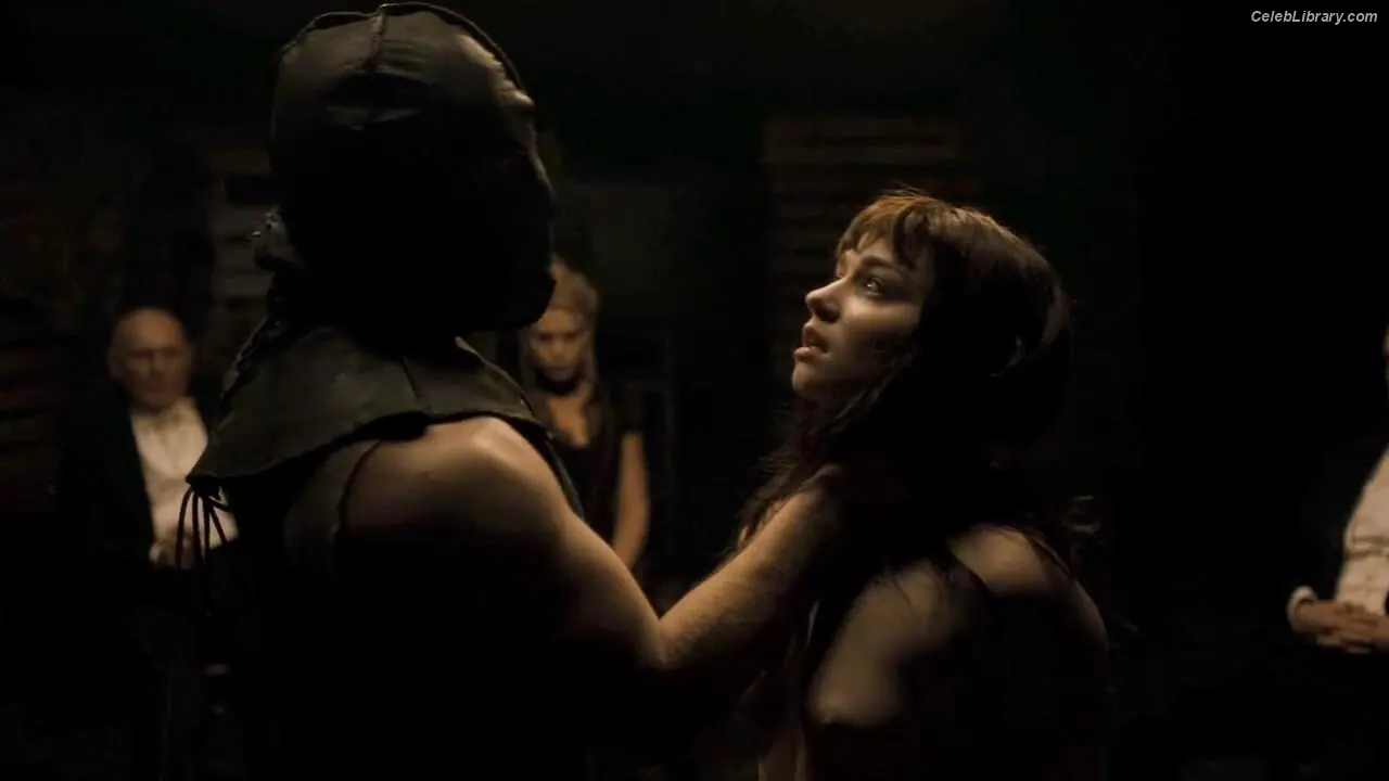 Jessica Barden photo 18 of 52