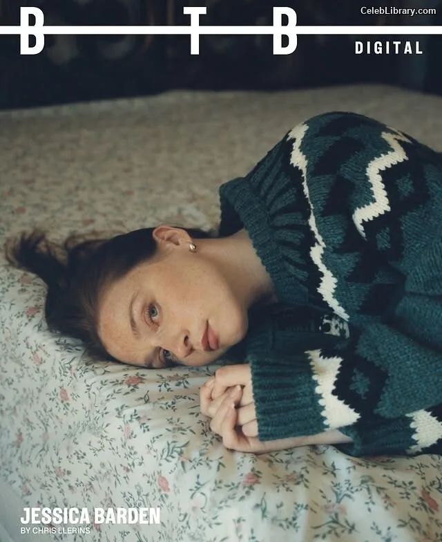 Jessica Barden photo 6 of 45
