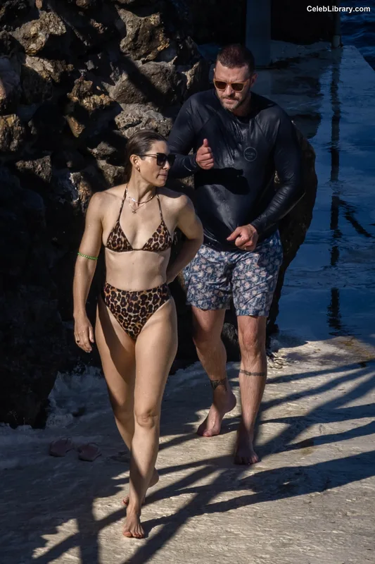 Jessica Biel photo 23 of 516
