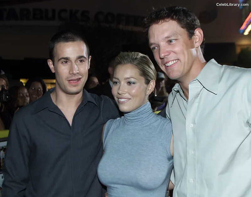 Jessica Biel photo 1 of 516