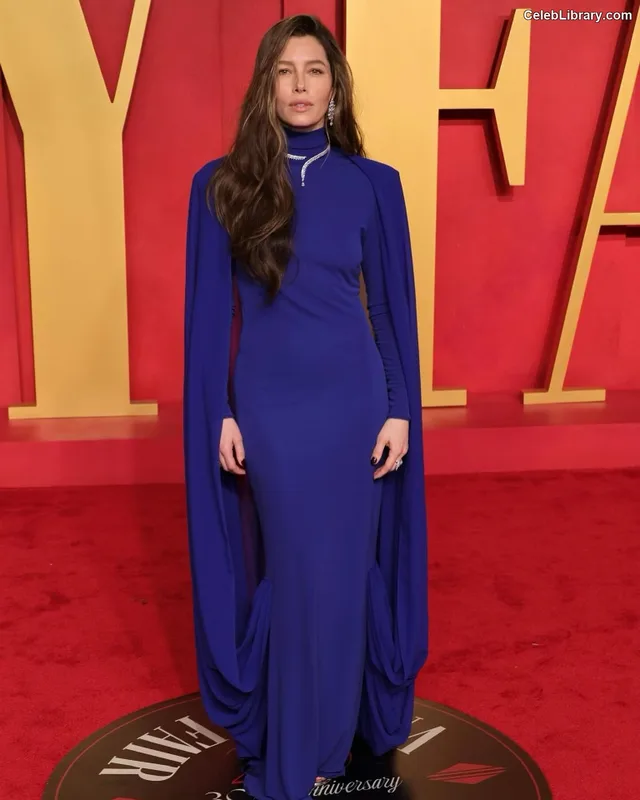 Jessica Biel photo 1 of 516