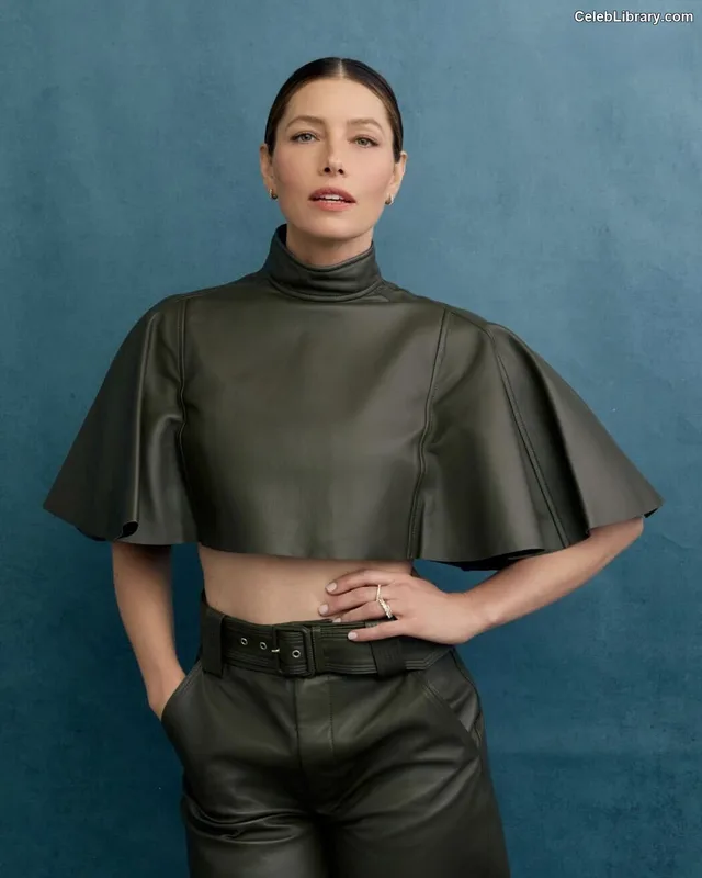 Jessica Biel photo 13 of 516