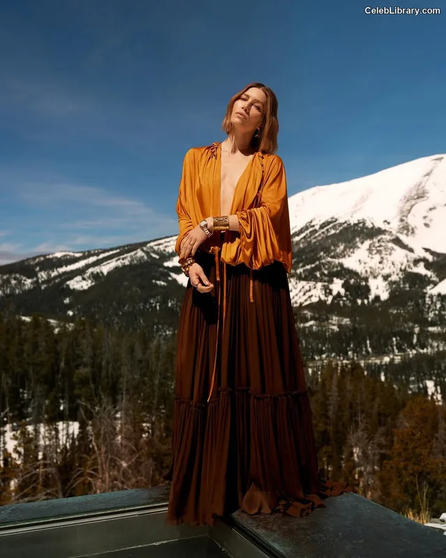 Jessica Biel photo 20 of 516