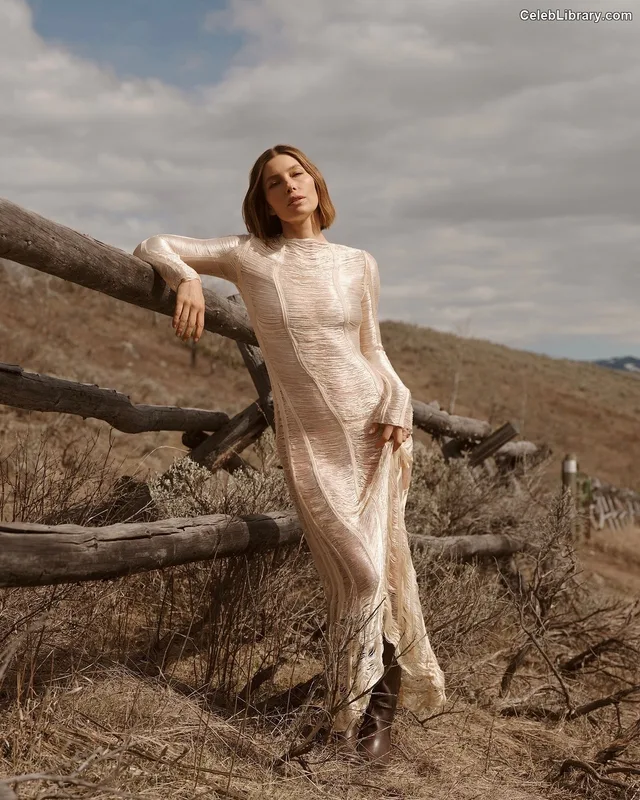 Jessica Biel photo 16 of 516