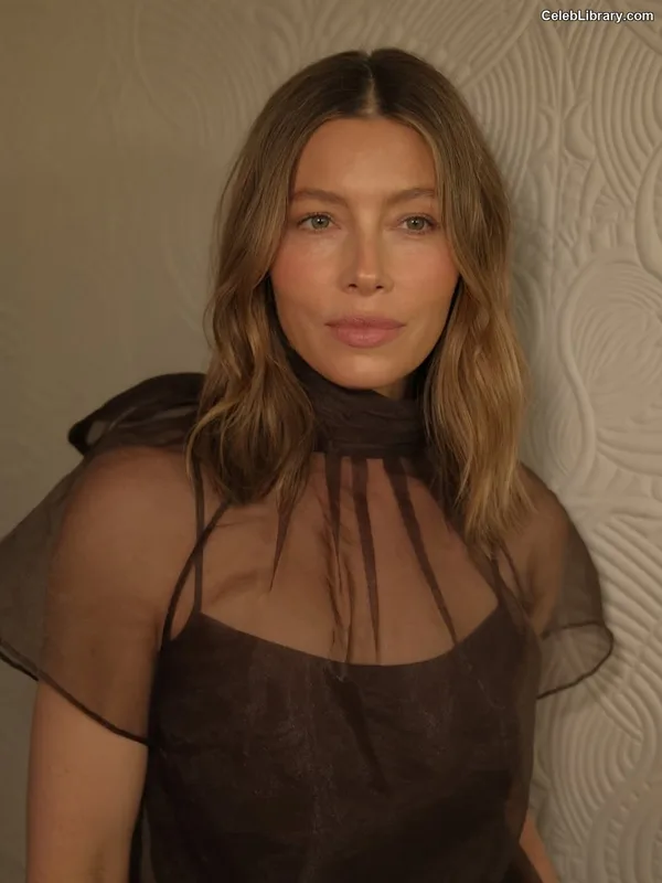 Jessica Biel photo 18 of 516