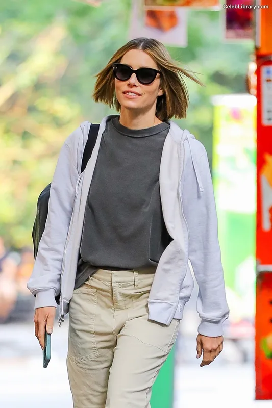 Jessica Biel photo 16 of 516