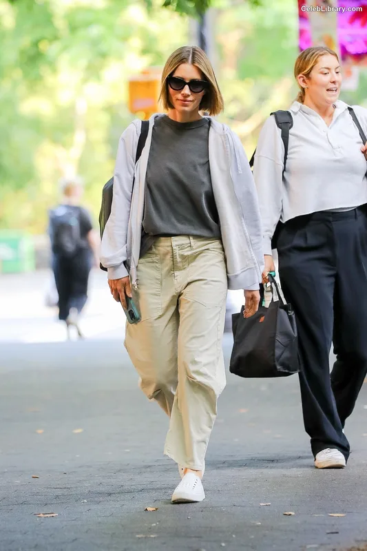 Jessica Biel photo 4 of 516