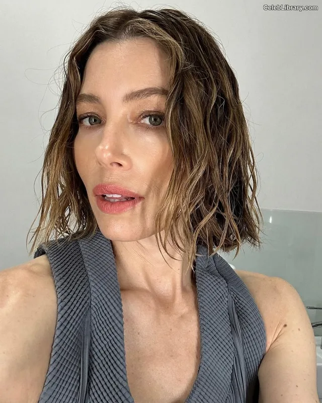 Jessica Biel photo 15 of 516