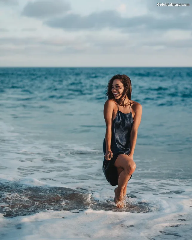 Jessica Camacho photo 7 of 40