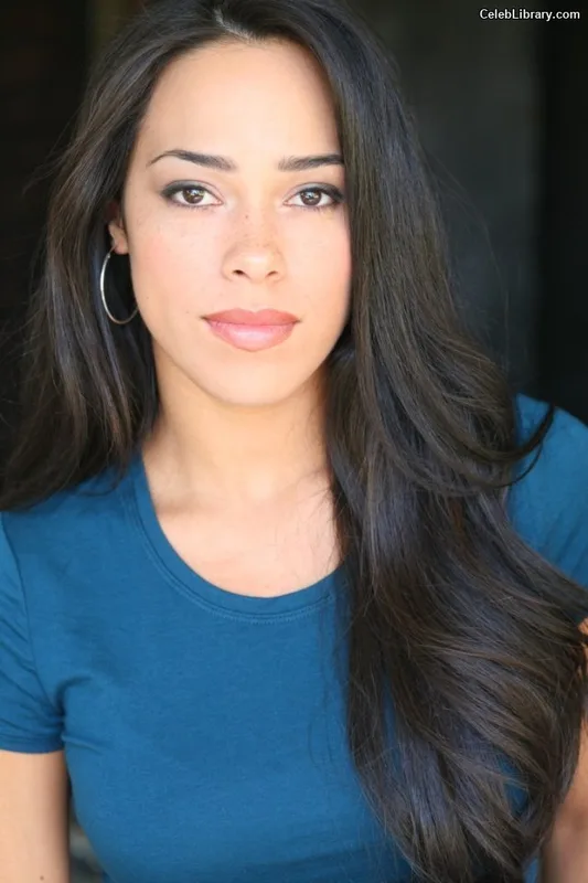 Jessica Camacho photo 8 of 40