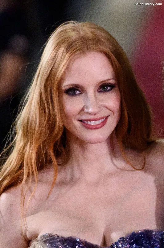 Jessica Chastain photo 2 of 1062