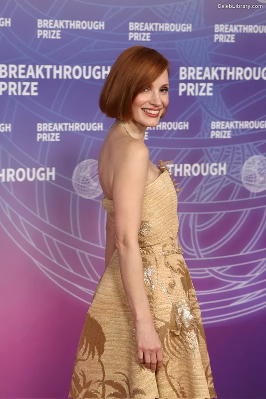 Jessica Chastain photo 9 of 1062