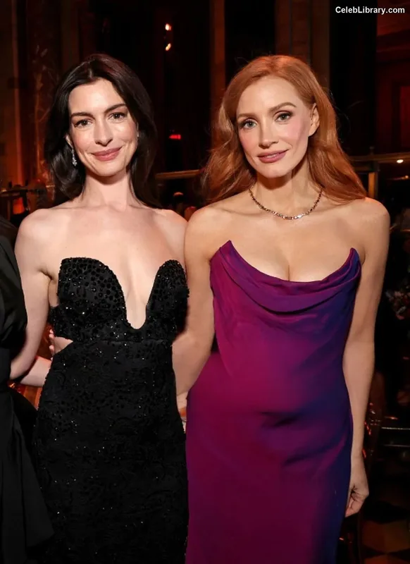 Jessica Chastain photo 8 of 1062
