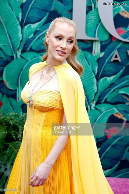 Jessica Chastain photo 8 of 1062