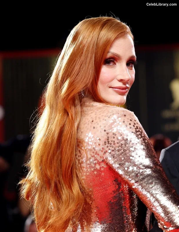 Jessica Chastain photo 8 of 1062
