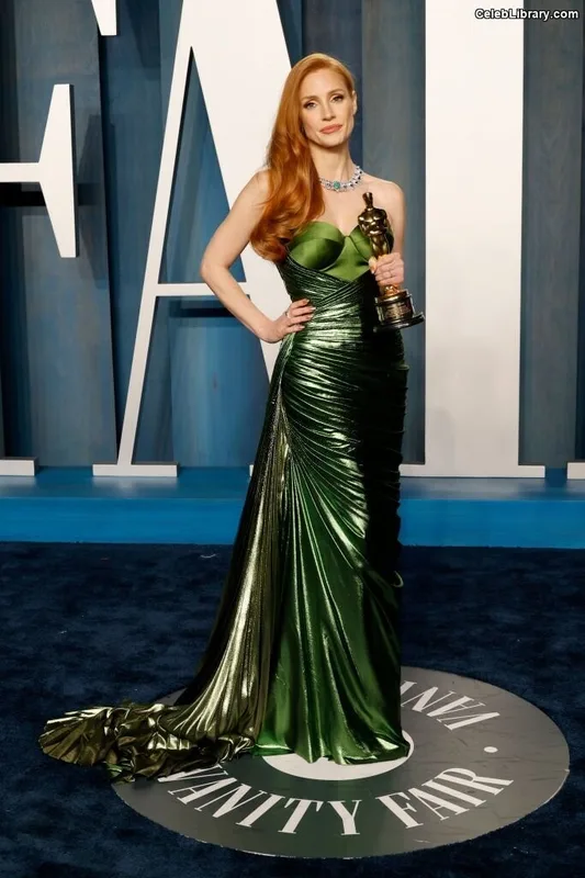 Jessica Chastain photo 1 of 1062