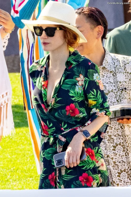 Jessica Chastain photo 14 of 1062