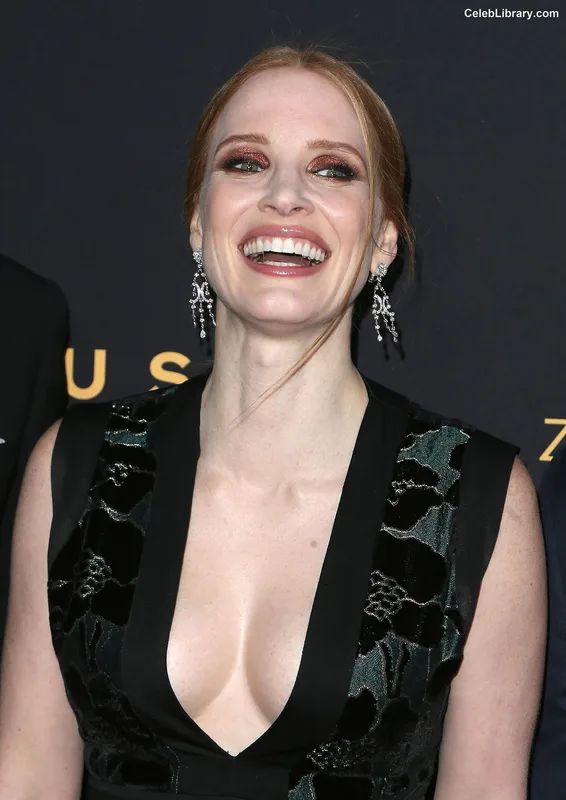 Jessica Chastain photo 9 of 1062